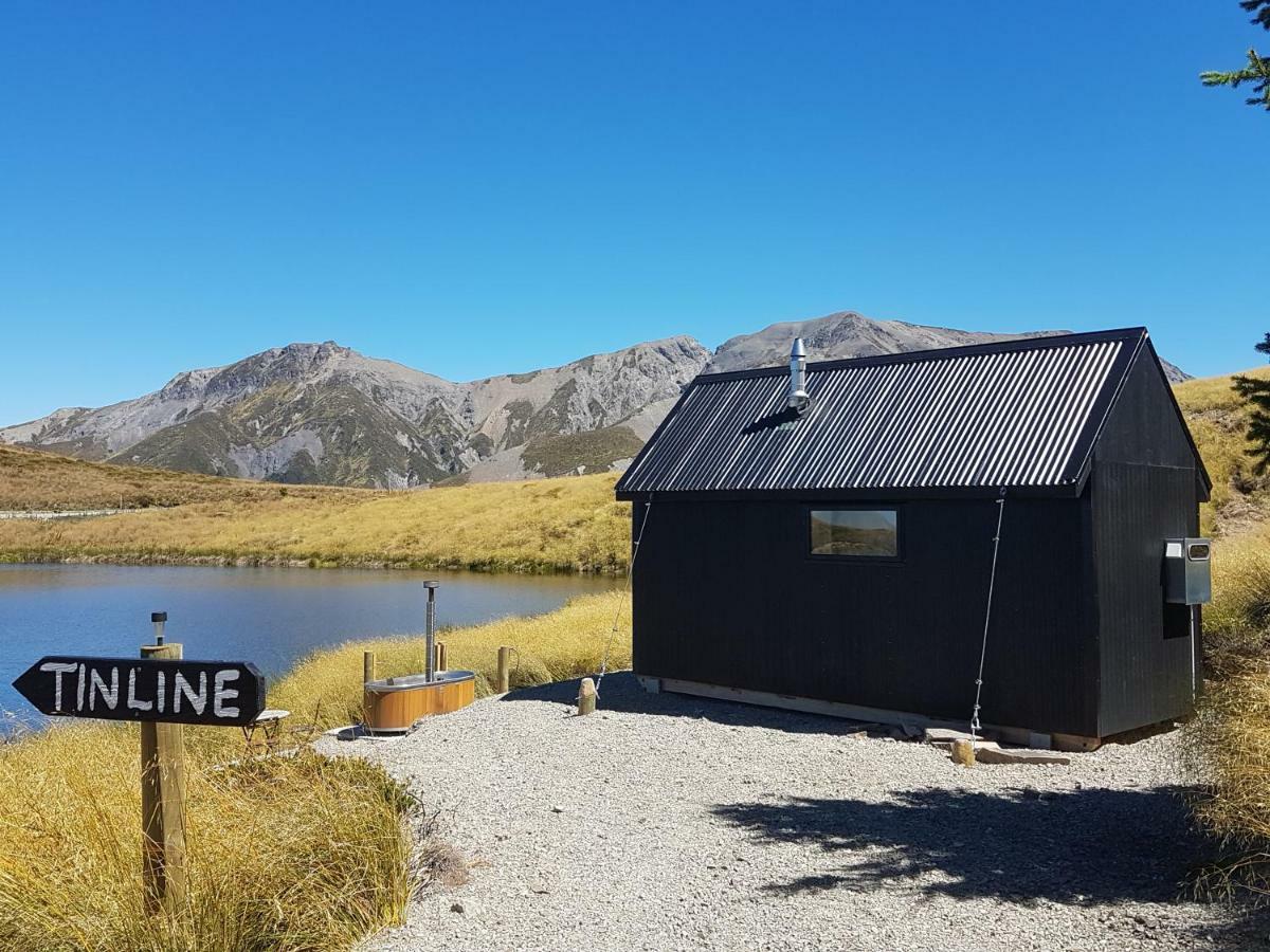 Отель Lake Stella Mountain Huts Mt Lyford Экстерьер фото